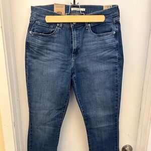 Levi's Denim Classic Straight size 31/12M